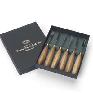Crown 220 Woodcarving Set